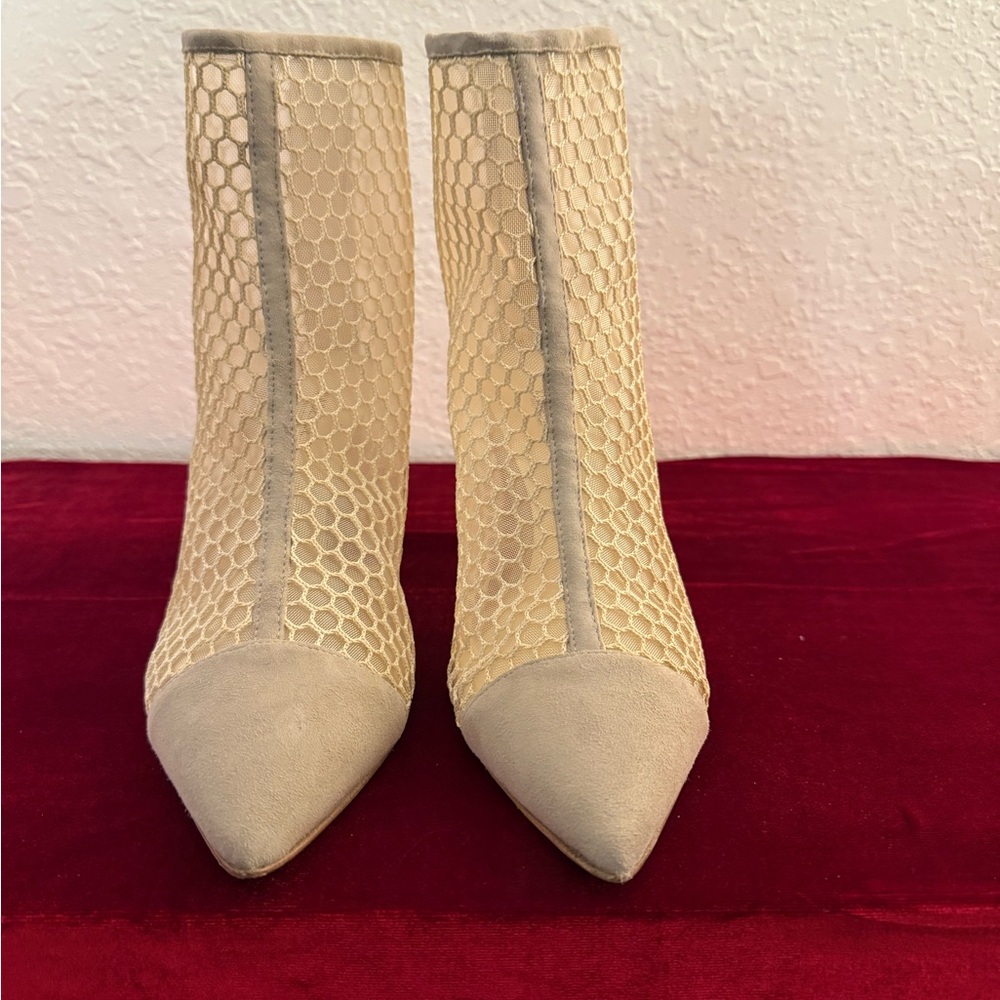 L’AGENCE Beige Mesh + Suede Ankle Booties | Size 9 - Picture 5 of 7